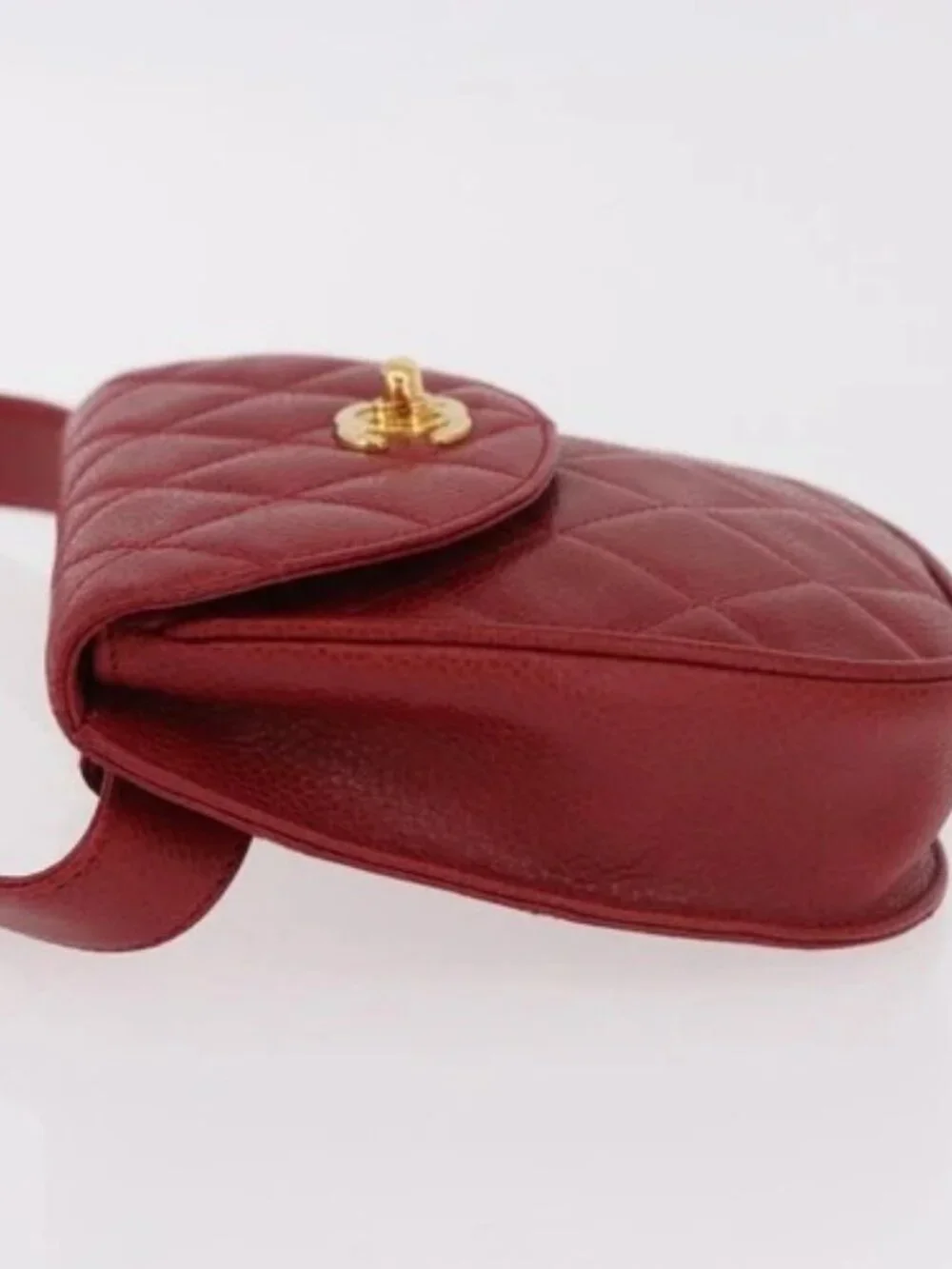 CHANEL Waist bag Grained Calf Skin Red Gold CC Auth 183792V
